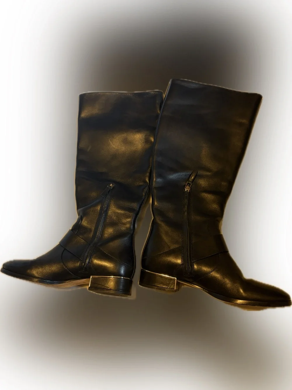 Tory Burch classic knee